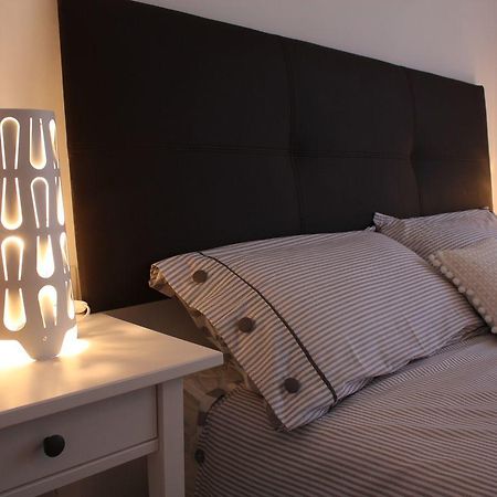 Apartamento moderno cerca del centro Málaga Exterior foto