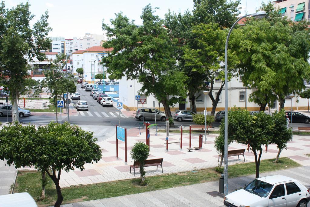 Apartamento moderno cerca del centro Málaga Exterior foto